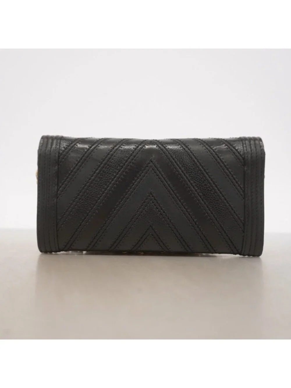 Chanel Shoulder Wallet Boy Blanc Leather Black Gold